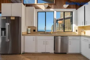 Kailua Bluffs Oceanfront - Image 4