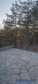 Eleven Twelve Residence - Image 4