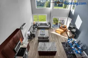 Michigan Condo Unit 204 - Image 2