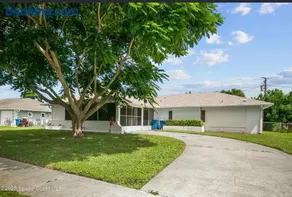 Spacious home in sunny Palm Bay near Space Coast - Image 1