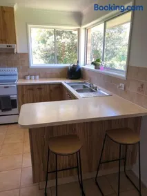 Coastal Stay Pet Friendly Home Near the Beach - Image 2