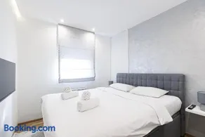 White Apartments - Image 2