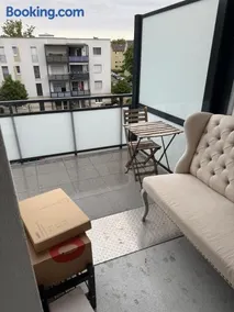 Frankfurt 1 room apartment - Image 5
