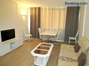 Appartement lumineux à Saint-Cyprien 45 m² vue mer - Image 4