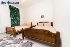 Hotel Emir - Image 2