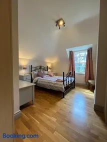 clover cottage - Image 5