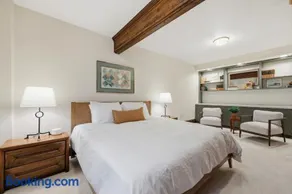 City House - Image 3