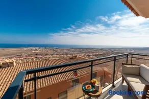 Lucky Thirteen - Apartment with Ocean View - Image 1