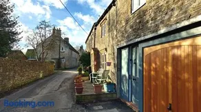 The Old Fire Station at Colerne - Image 2