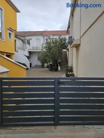 Apartment Tičić - Image 2