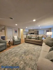 Hillside Retreat - Image 4
