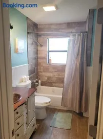 Cowboy Cottage, Country Charm - Image 2
