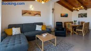 House Vidovic by Villas Guide - Image 3