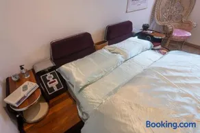 Loveroom, Les années 80, clim , chez nounours - Image 2