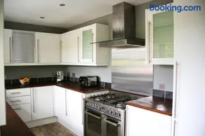 Pirn Mill Self Catering Cottage - Image 5