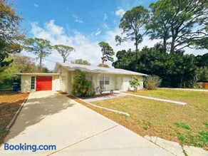 Quinn's River Retreat, Near New Smyrna Beach - Image 1