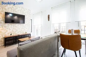 Apartamentos Cuatro Caminos - Image 2