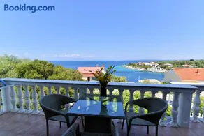 Apartmani Badurina - Crnika - Image 1