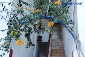 Sailors Apartments - Image 2