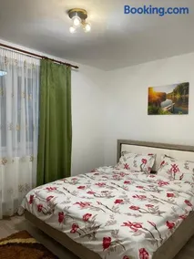 5 Residence Apartment - Image 1