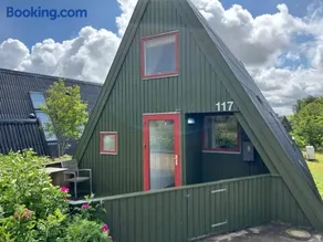 Nice holiday home in beautiful resort - Image 2