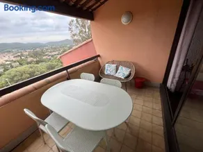 Superbe Duplex 35m2 vue mer avec piscine - Image 2