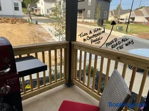 New Centennial Park Luxury Smart Home w Courtyard - Image 1