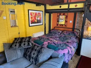 Farmers cottage - Image 3
