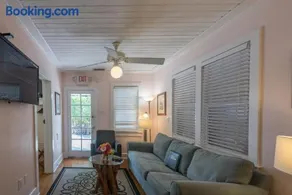 KW41 Amelia House - Image 2