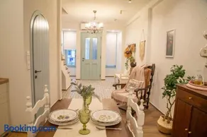 Philomena Suite - Image 4