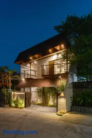 Hali Hillside Retreat - Image 1