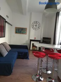 La Maison de Valentino - Image 3