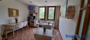 Masllandrich Hostal Rural - Image 3