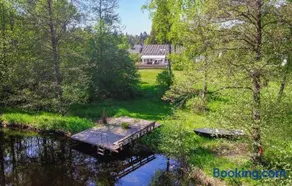 3 Bedroom Beautiful Home In Gislaved - Image 2