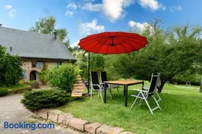 Appartamento con griglia, giardino e terrazza | Vista sul giardino - Image 1