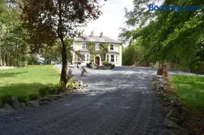 Church View Manor - Image 2