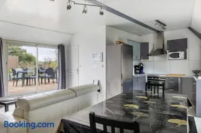 Apartment mit Grill, Pool und Whirlpool | Gartenblick - Image 2