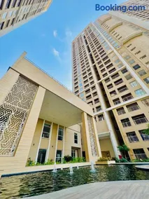Business Stay 2BHK Pool at GIFT CITY - Image 2