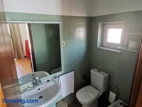 Hot Water Guest House - Image 5