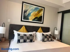 The Regency Cosy Apartment- 419 - Image 2