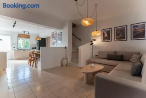 Gallery Home - Image 1