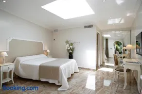 Le Magnolia - Image 2