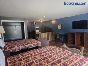Countryside Inn - Image 2