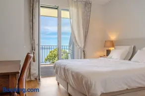 Terrasses de Lavaux-3 Luxe & Détente Terrasse Piscine Vue Montagnes et lac - Image 3