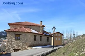 Casa Rural Lahuerta Apartamentos GUADALAVIAR - Image 3