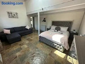 Dwylig Isa Holiday Cottages - Image 5