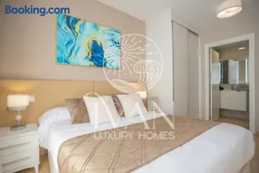 Casa Guacamaya Ivan Luxury Homes Planta Baja Sur 2ªLinea - Image 1