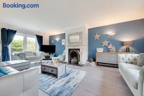 4 Bed in Mundesley oc-2217 - Image 2