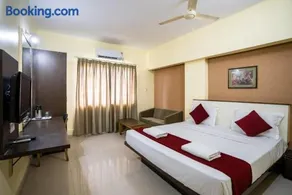 Hotel Vyshak Inn - Image 2