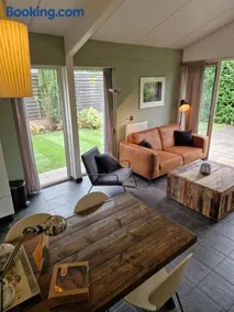 Huinerhofje 2 - Vrijstaand met grote omheinde tuin, rust, privacy en nabij bossen - Image 2